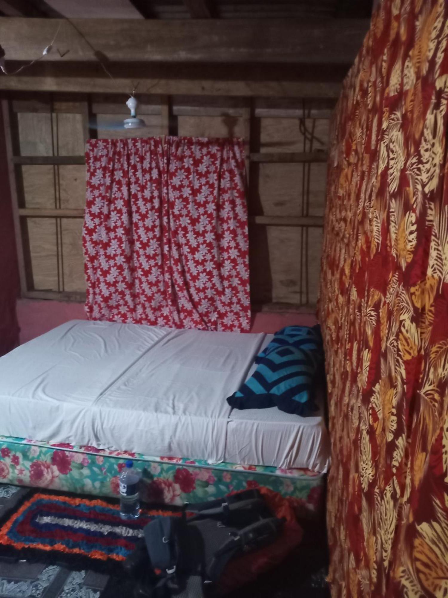 Lusis Homestay 劳托卡 外观 照片